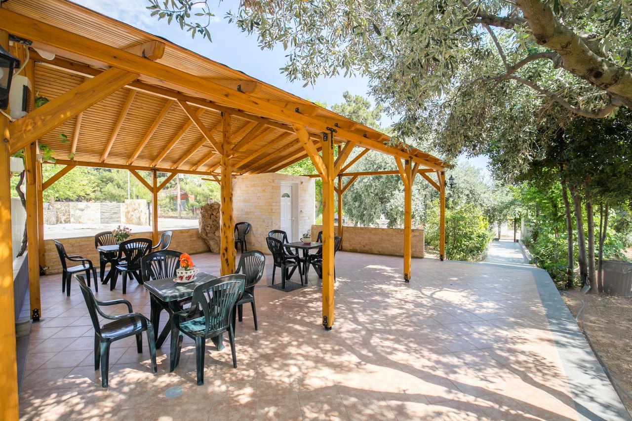 Villa Dimitris Potos Ngoại thất bức ảnh